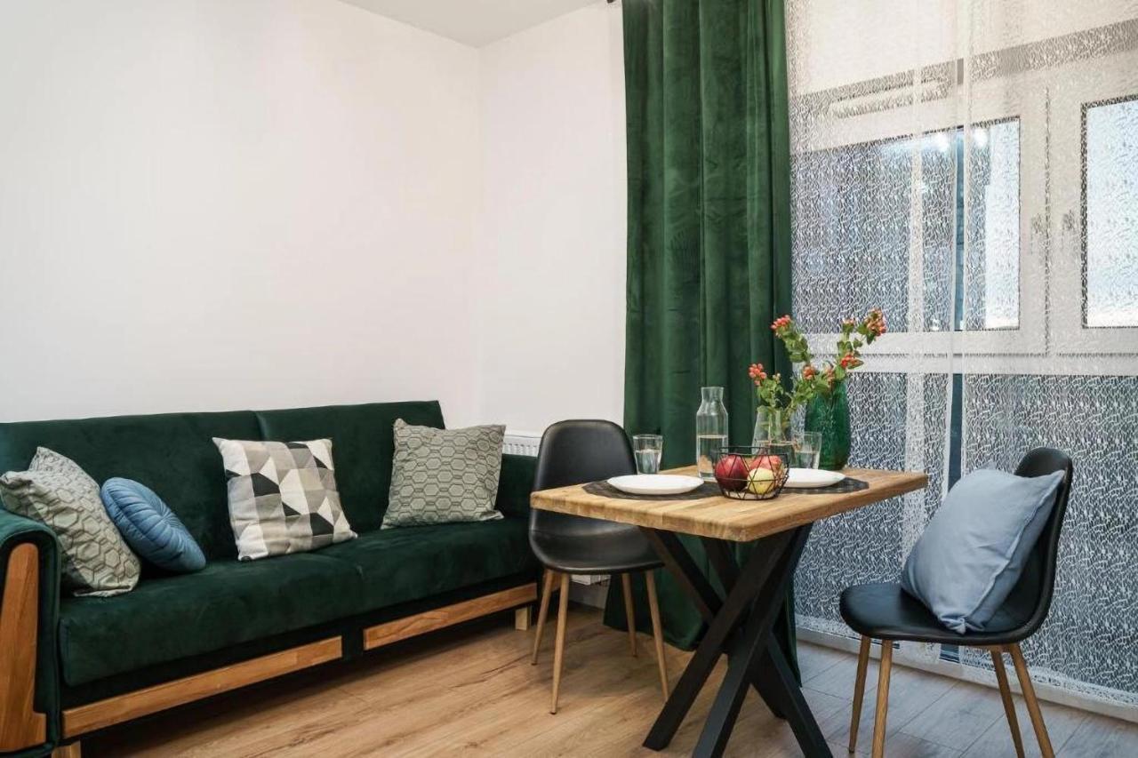 Apartamenty Na Jaworskiej ヴロツワフ エクステリア 写真