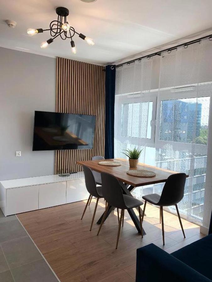 Apartamenty Na Jaworskiej ヴロツワフ 部屋 写真
